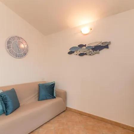شقة Glori House 50m From Marina Di - Happy أولبيا