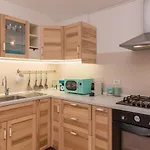 Apartment Glori House 50m From Marina Di - Happy *