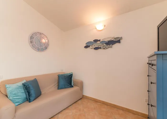 Διαμέρισμα Glori House 50m From Marina Di - Happy Όλμπια